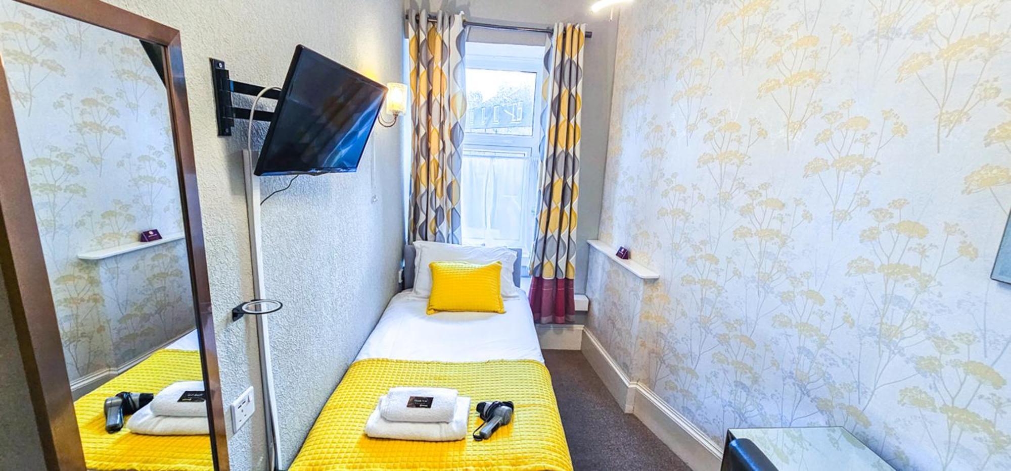 Mystayinn Kinloch Lodge Inverness Esterno foto