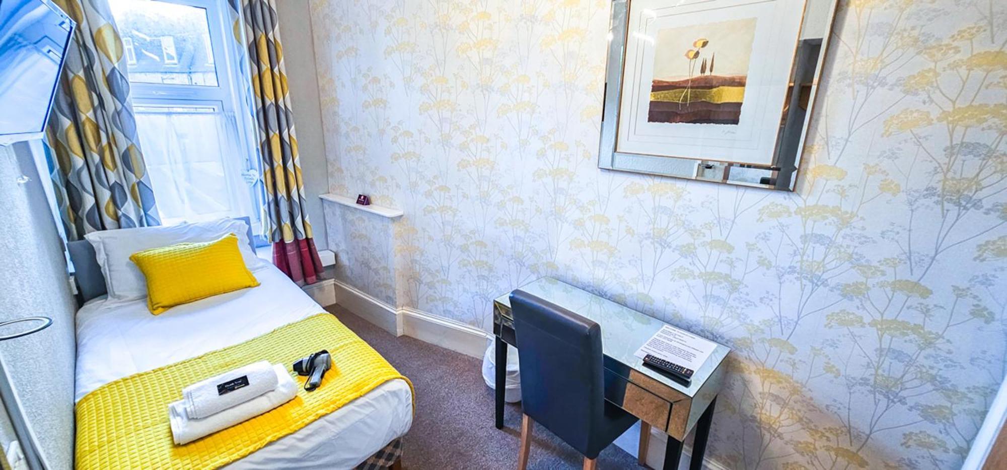 Mystayinn Kinloch Lodge Inverness Esterno foto